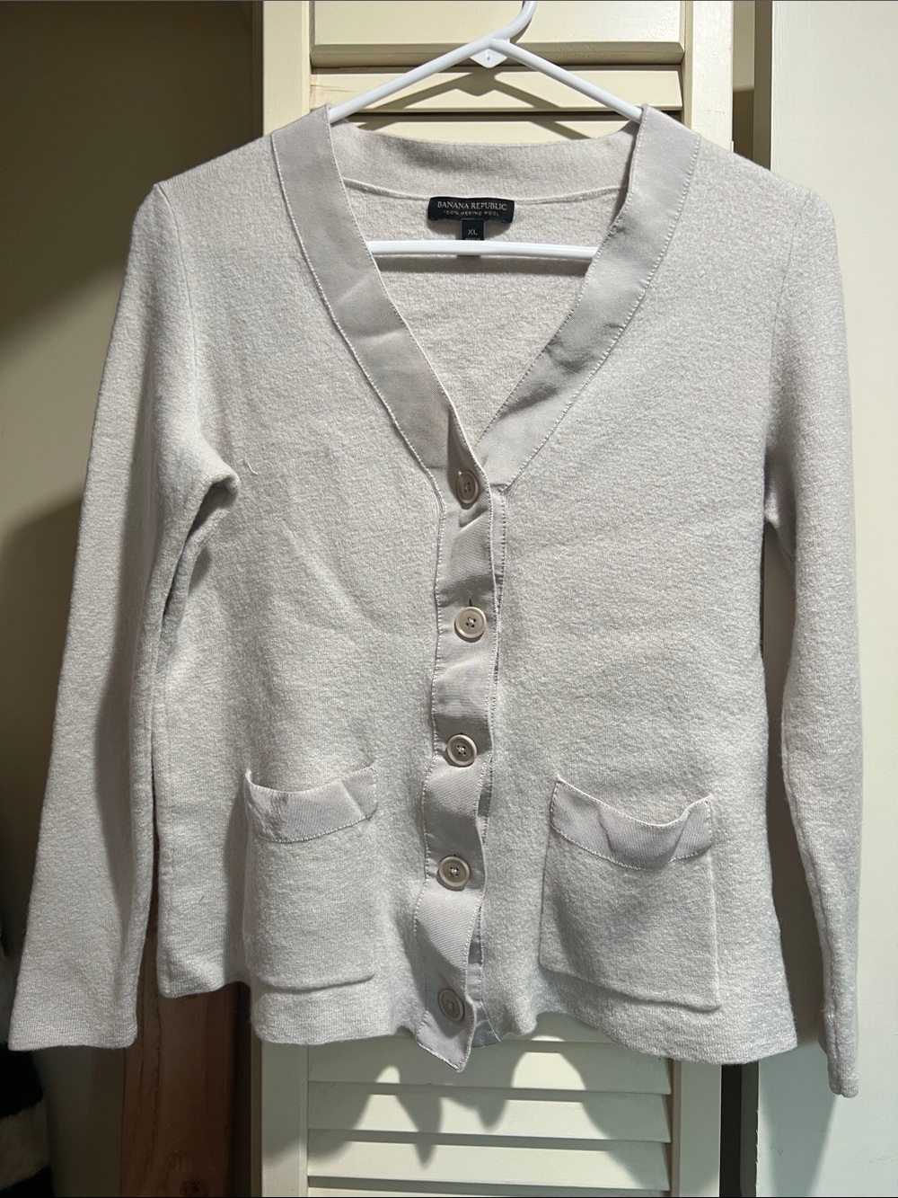 Banana Republic Light Cream V-Neck Button Cardigan